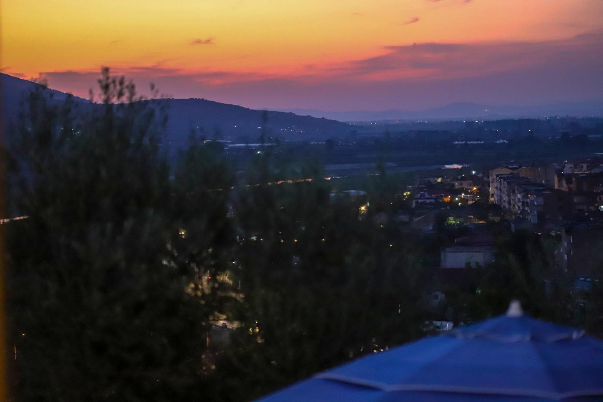 Bujtina Musta Guest House Berat Exterior photo